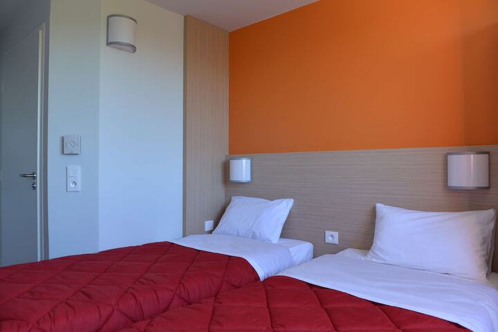 Room 29 of 73