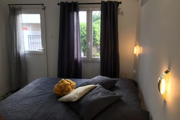 Room 3 of 17