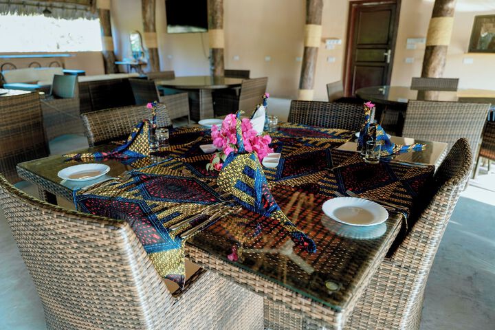 Dining 45 of 63