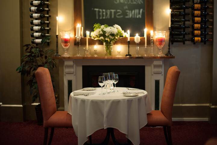 Dining Photos