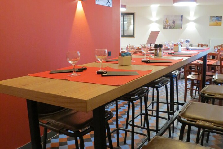 Dining 55 of 92
