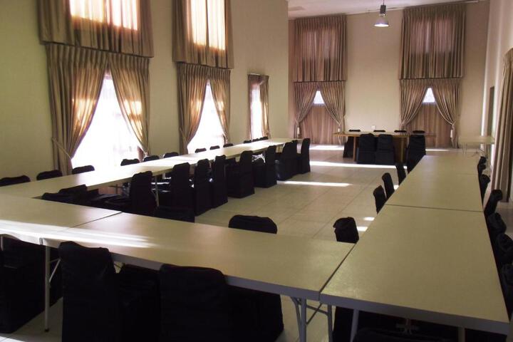 Ballroom/Hall 10 of 23