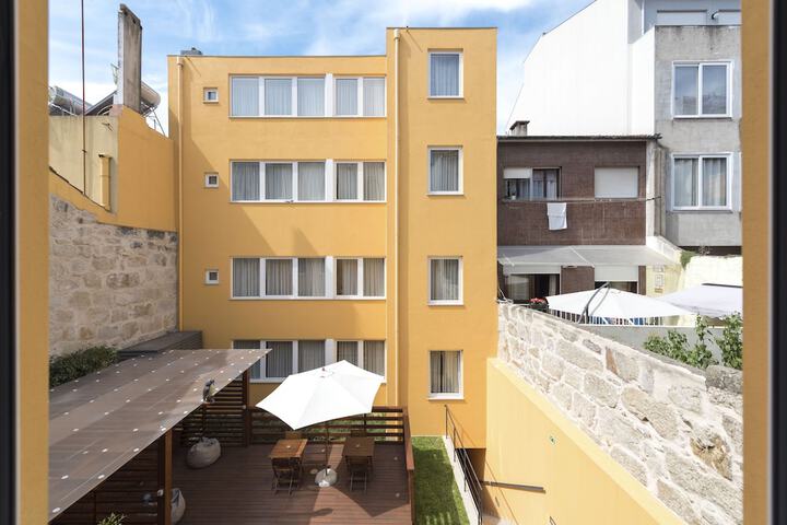 Hotel Exterior 53 of 53