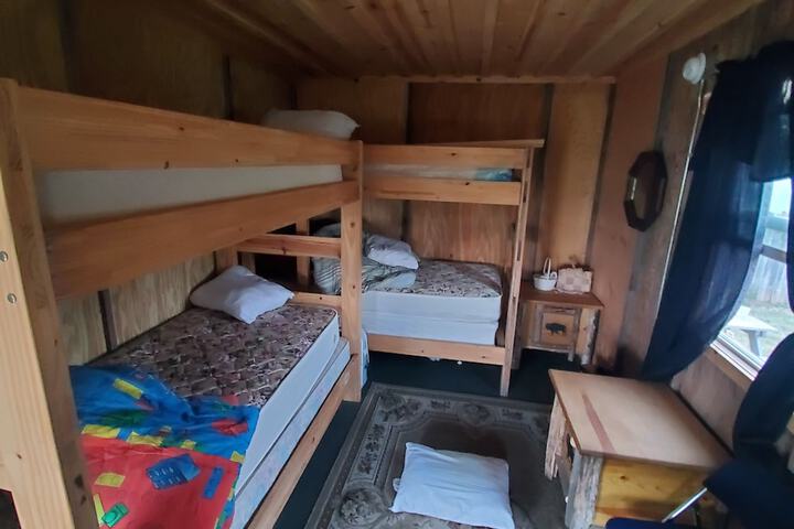 Room 18 of 42