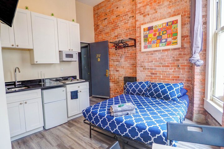 Room 14 of 268