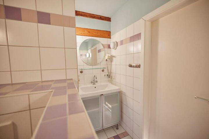 General 90 of 100