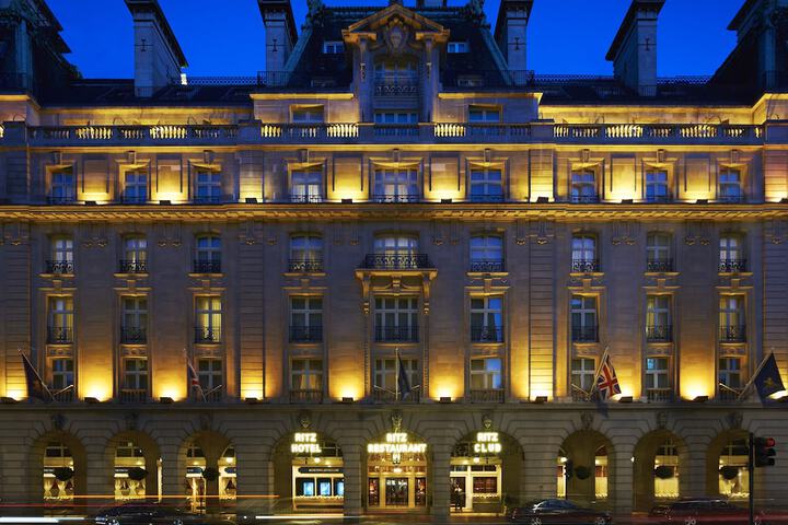 Hotel 71 of 72