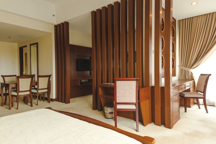 Room 22 of 56