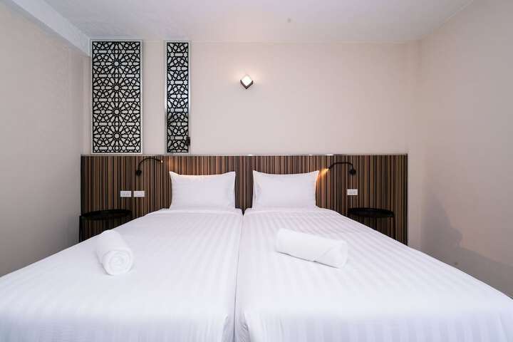 Room 46 of 97