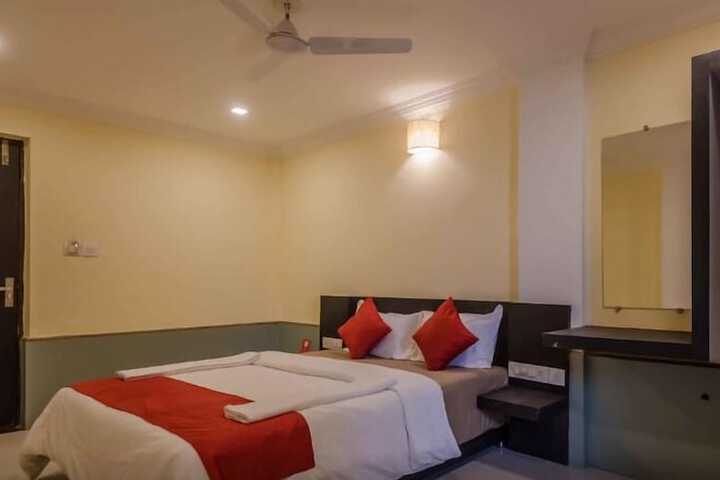 Room 15 of 16