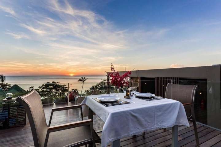 Dining Photos