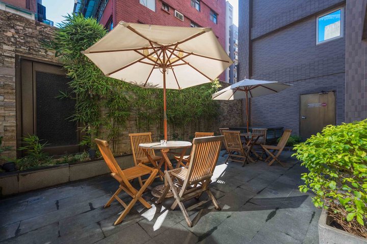 Terrace/Patio 33 of 81