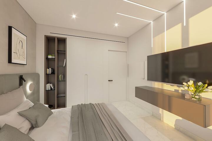 Room 6 of 33