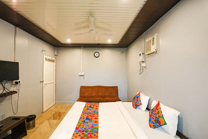 Room 31 of 41