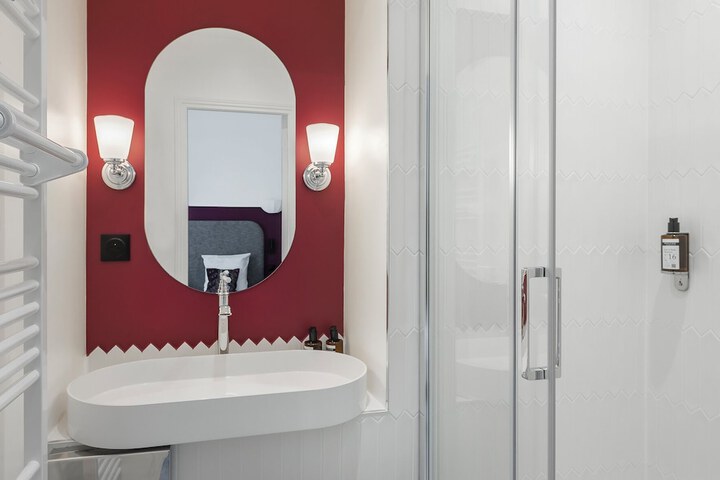 Clean Restrooms