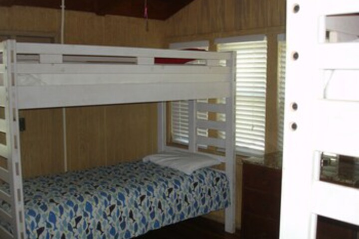 Room 17 of 19