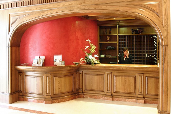 Hotel Interior 4 of 84
