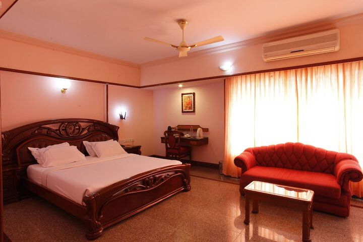 Room 7 of 30
