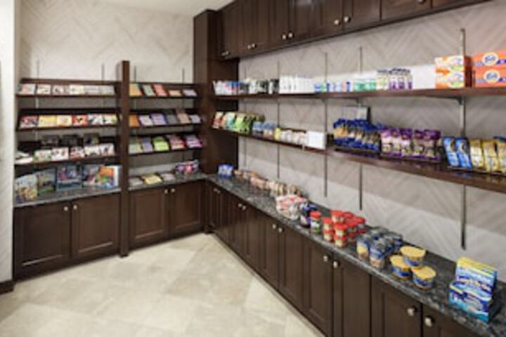 Snack bar