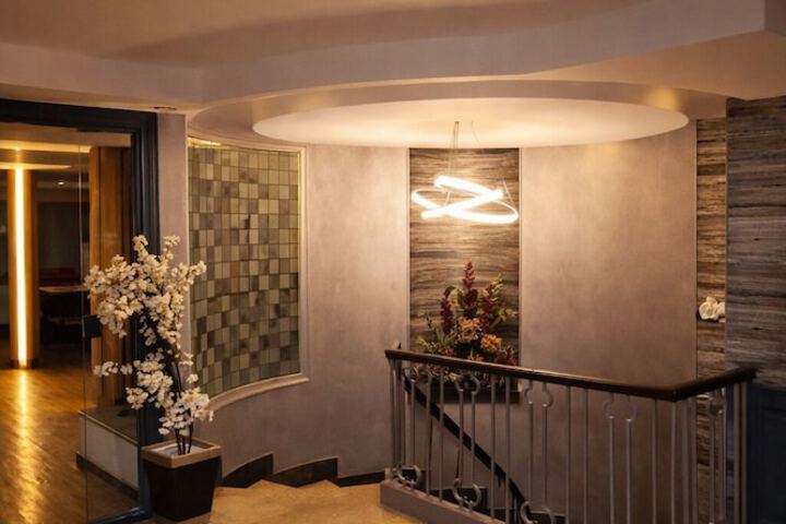 Hotel Interior 3 of 32