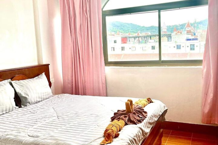 Room 20 of 34