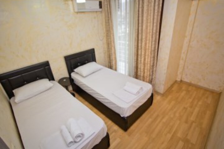 Room 60 of 93