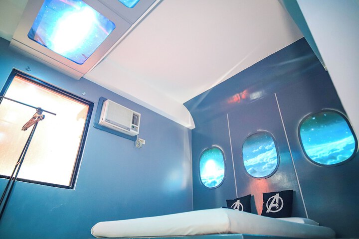 Room 50 of 77