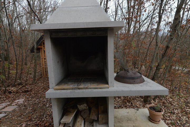 Property Grounds 20 of 24