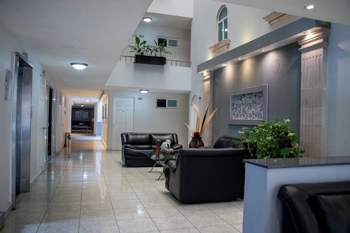 Guest Lobby