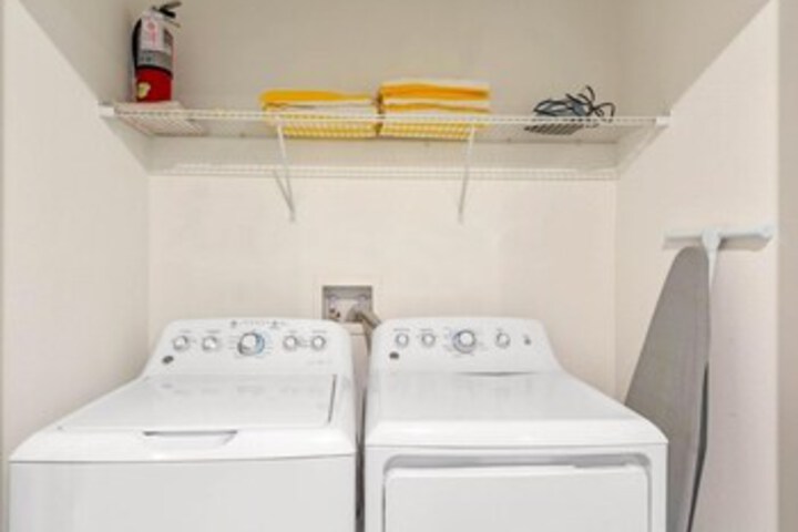 Laundry 112 of 216