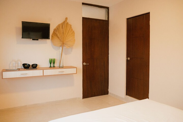 Room 7 of 53