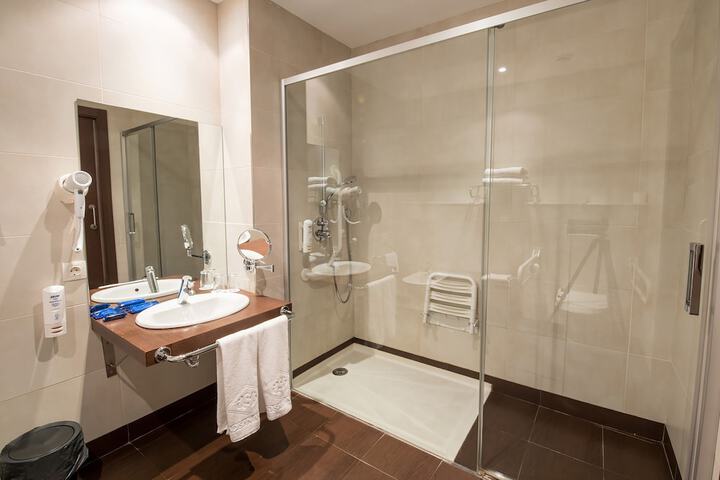 Clean Restrooms
