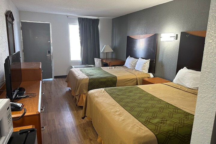 Room 19 of 29