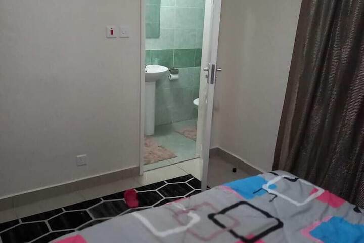 Room 3 of 39
