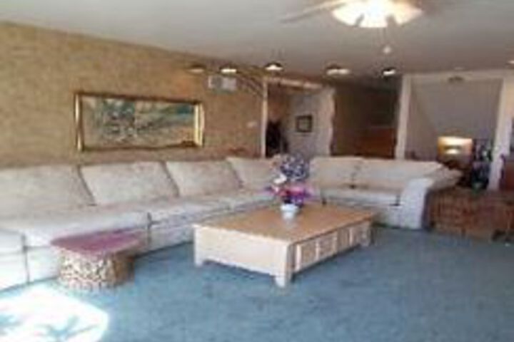 Room 30 of 62