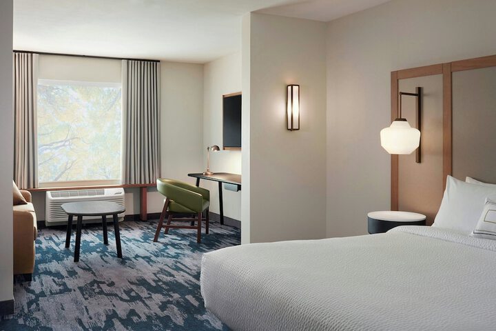 Fairfield by Marriott Inn &  Suites Springfield Southwest in Springfield, IL