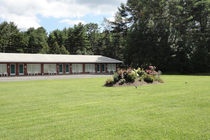 Property Grounds 38 of 61