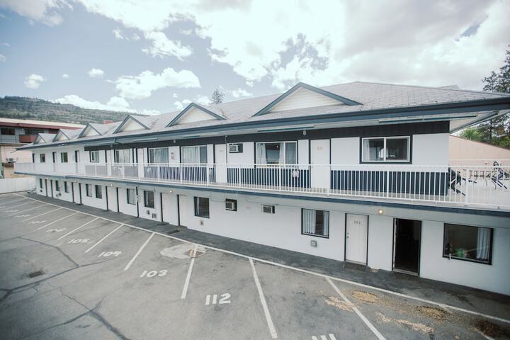 Hotel 44 of 46