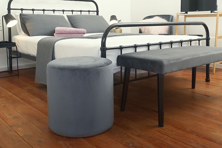 Room 12 of 27