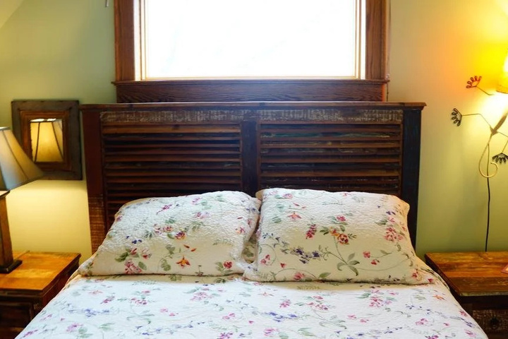 Room 4 of 19