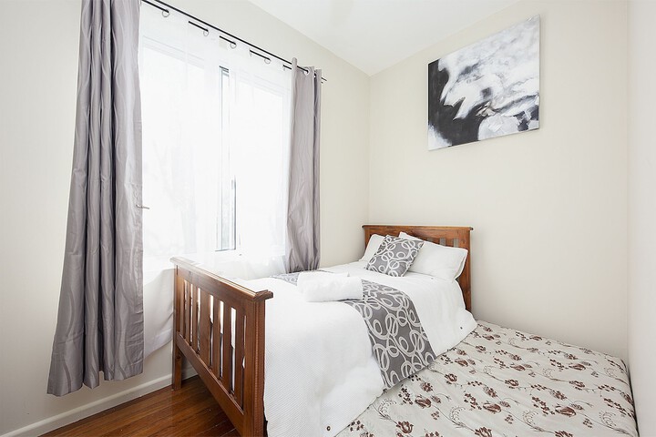 Room 7 of 20
