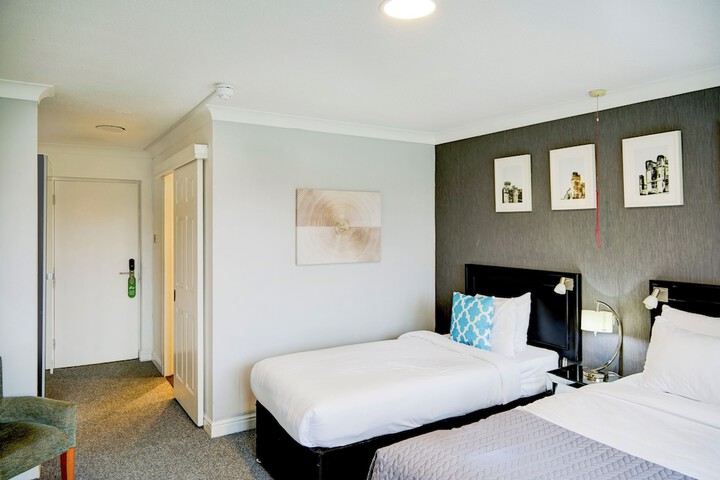 Room 39 of 60