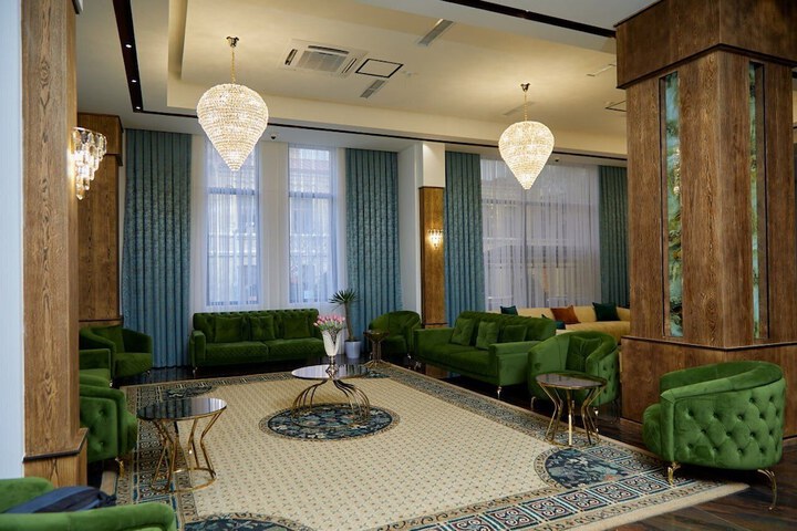 Hotel 5 of 45