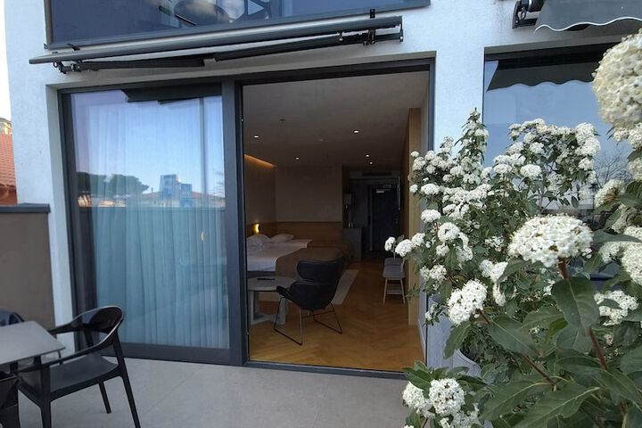Terrace/Patio 40 of 59
