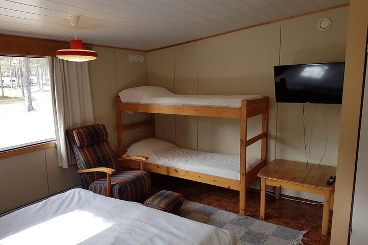 Room 12 of 42