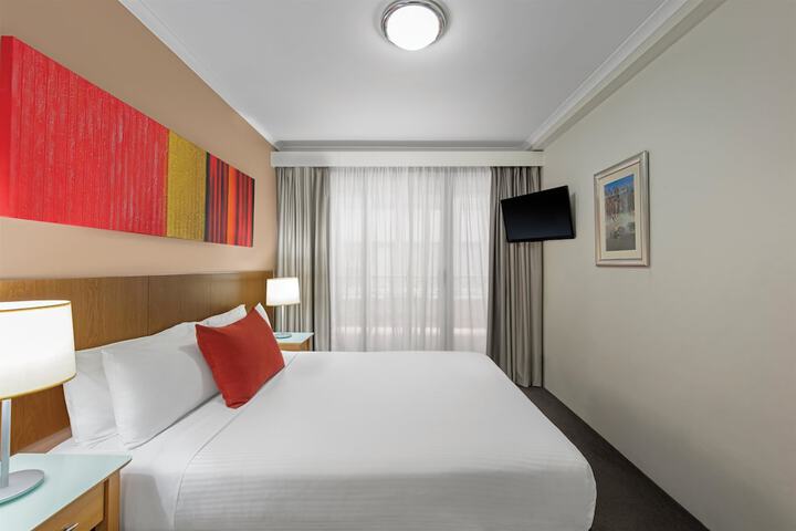 Room 34 of 44