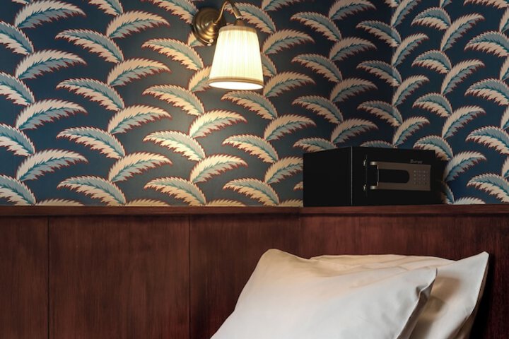 Room 45 of 78