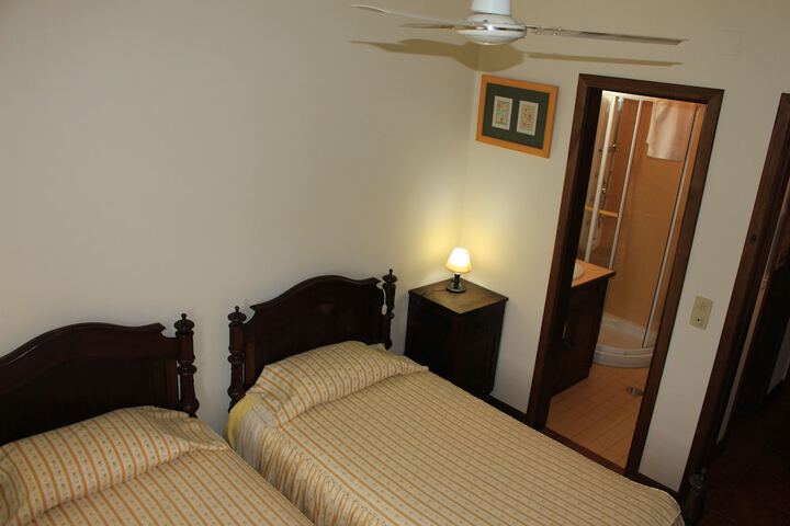 Room 10 of 45
