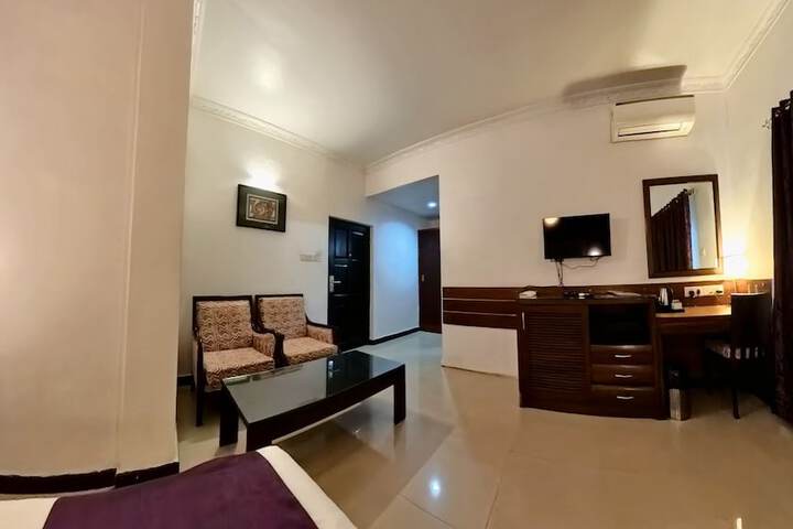 Room 16 of 49