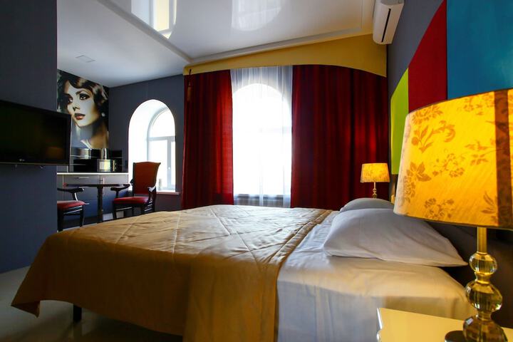Room 21 of 26